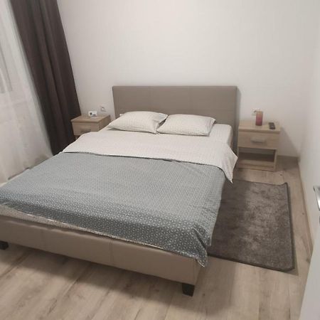דירות באיה מארה Popasu Din Oras מראה חיצוני תמונה